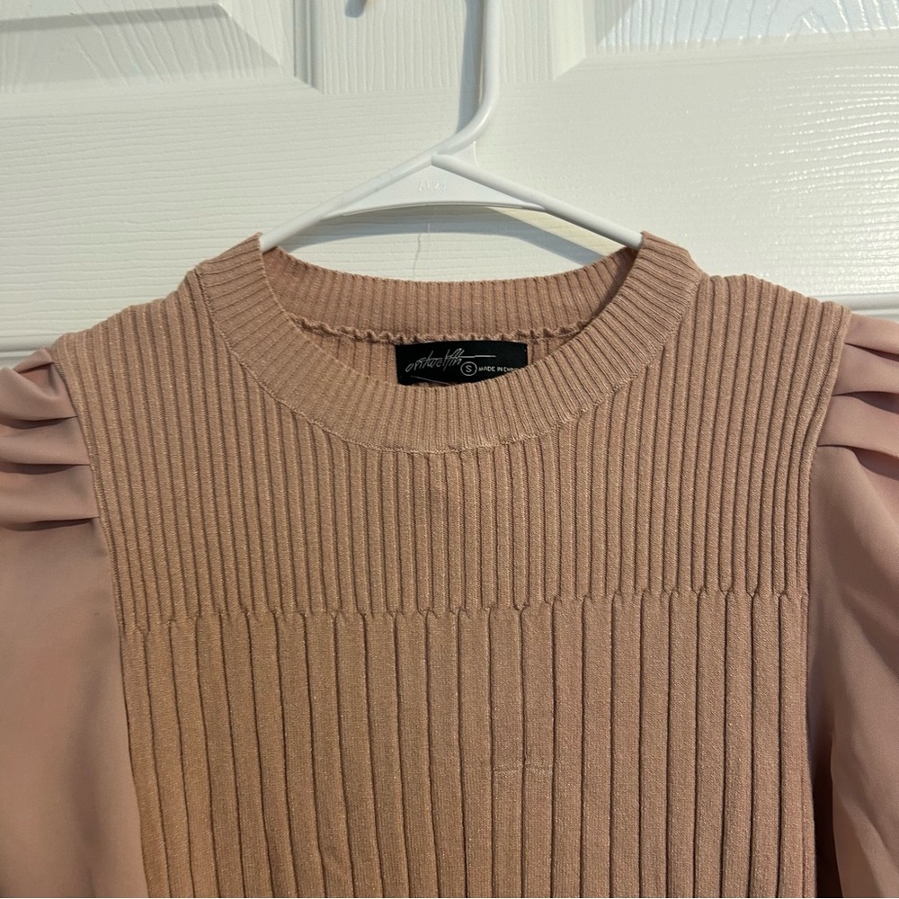 NWT Versona Ontwelfth Pink Ribbed Puff Cinched Sleeves Classy Blouse - Picture 4 of 10